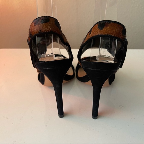 SCHUTZ Suede-trimmed leopard-print calf hair sandals - Picture 6 of 9